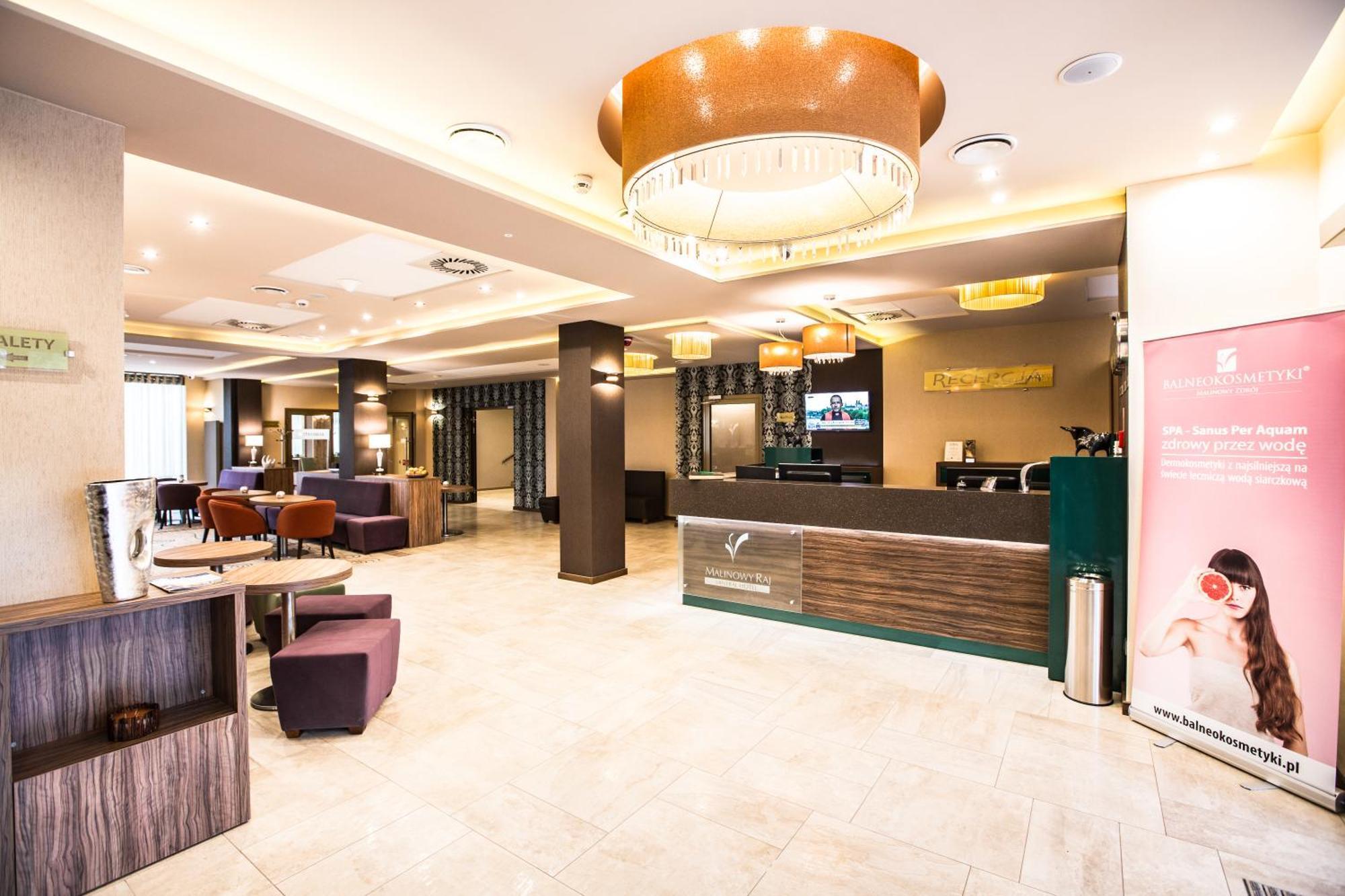 Mineral Hotel Malinowy Raj Solec-Zdrój Exteriör bild